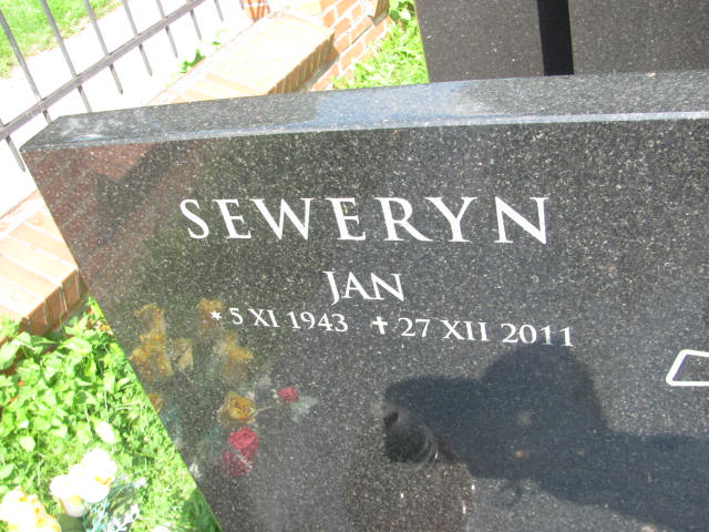 Jan Seweryn 1943 Kraków-Salwator - Grobonet - Wyszukiwarka osób pochowanych