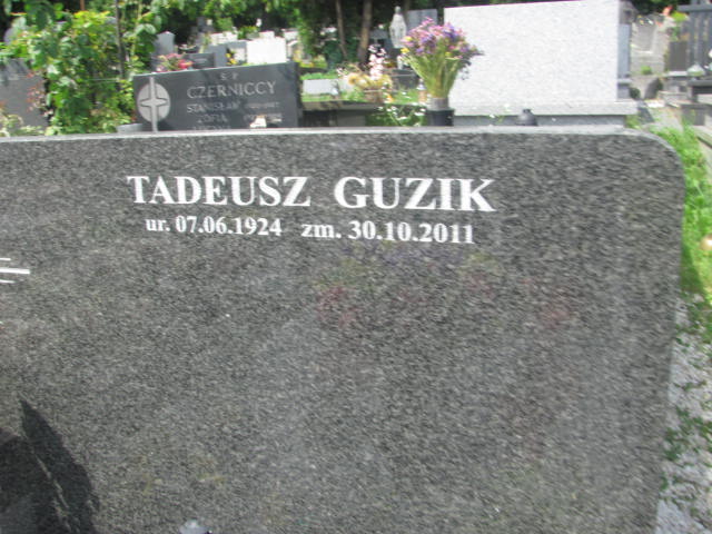 Tadeusz Guzik 1924 Kraków-Salwator - Grobonet - Wyszukiwarka osób pochowanych