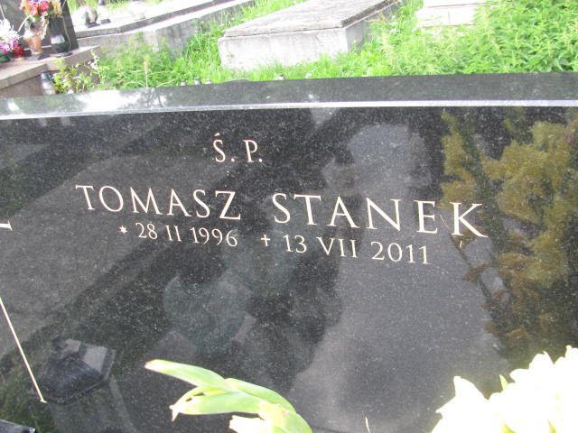 Tomasz Stanek 1996 Kraków-Salwator - Grobonet - Wyszukiwarka osób pochowanych