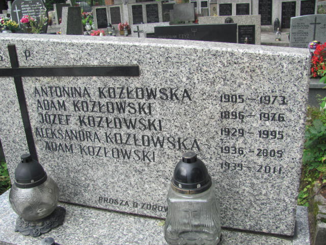 Adam Kozłowski 1896 Kraków-Salwator - Grobonet - Wyszukiwarka osób pochowanych