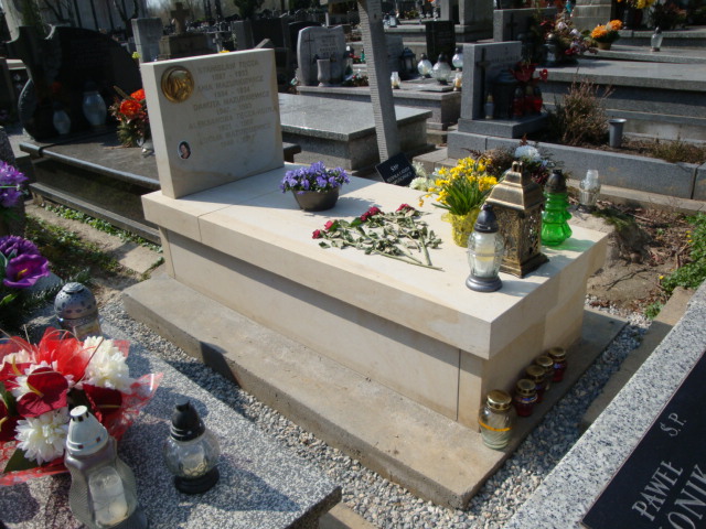 Danuta Mazurkiewicz 1947 Kraków-Salwator - Grobonet - Wyszukiwarka osób pochowanych