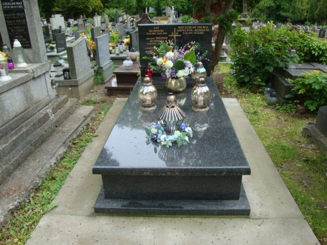 Bogdan Humnicki 1912 Kraków-Salwator - Grobonet - Wyszukiwarka osób pochowanych