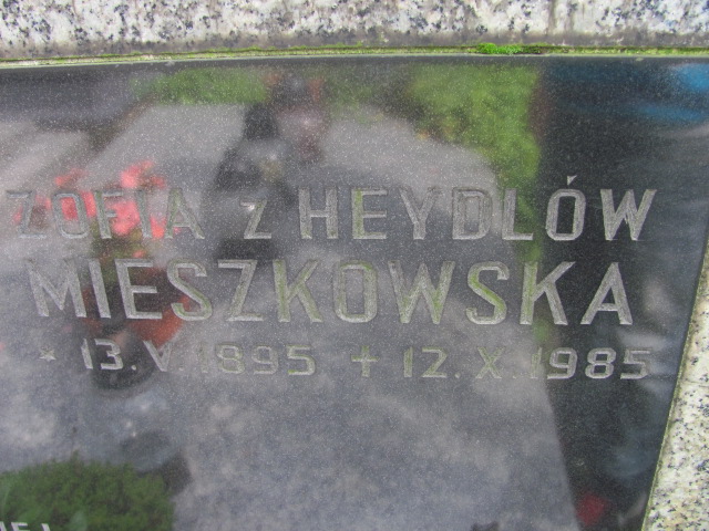 Teresa Życzkowska 1931 Kraków-Salwator - Grobonet - Wyszukiwarka osób pochowanych