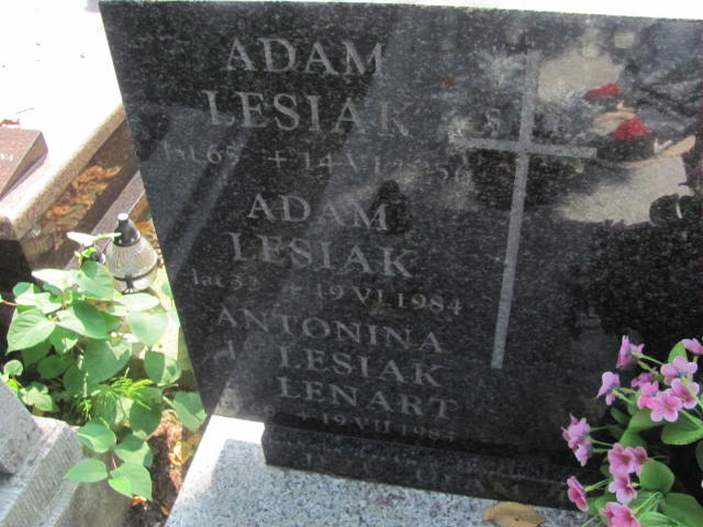 Adam Lesiak 1951 Kraków-Salwator - Grobonet - Wyszukiwarka osób pochowanych