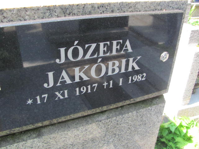 Bronisław Jakóbik 1915 Kraków-Salwator - Grobonet - Wyszukiwarka osób pochowanych