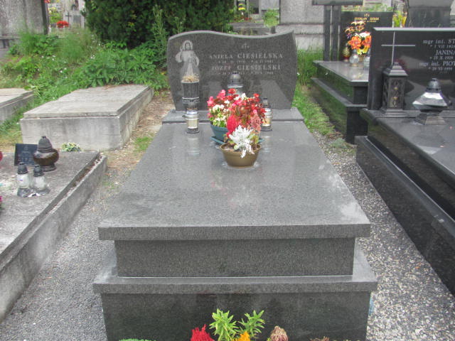 Grób Aniela Ciesielska